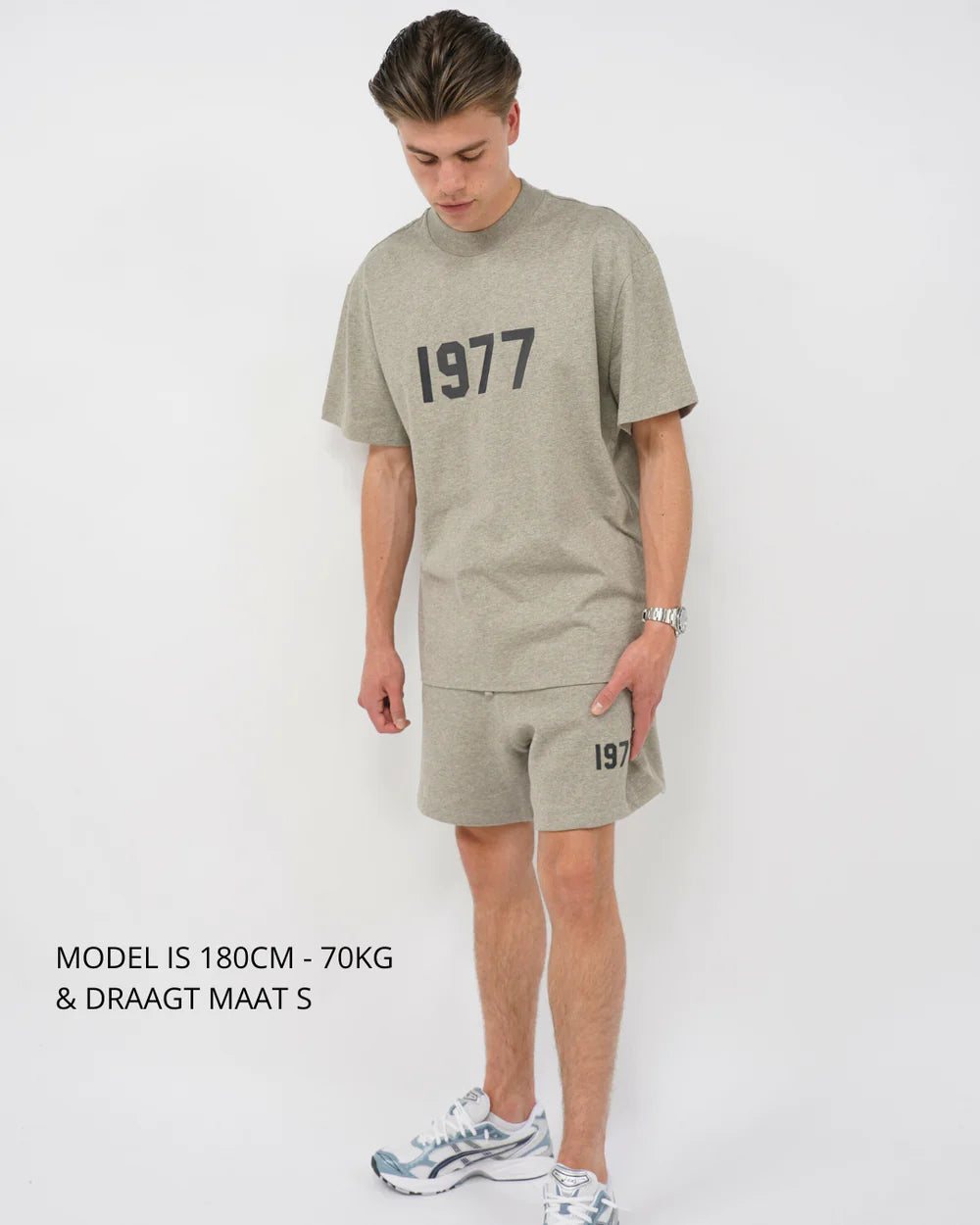 Essentials Sets