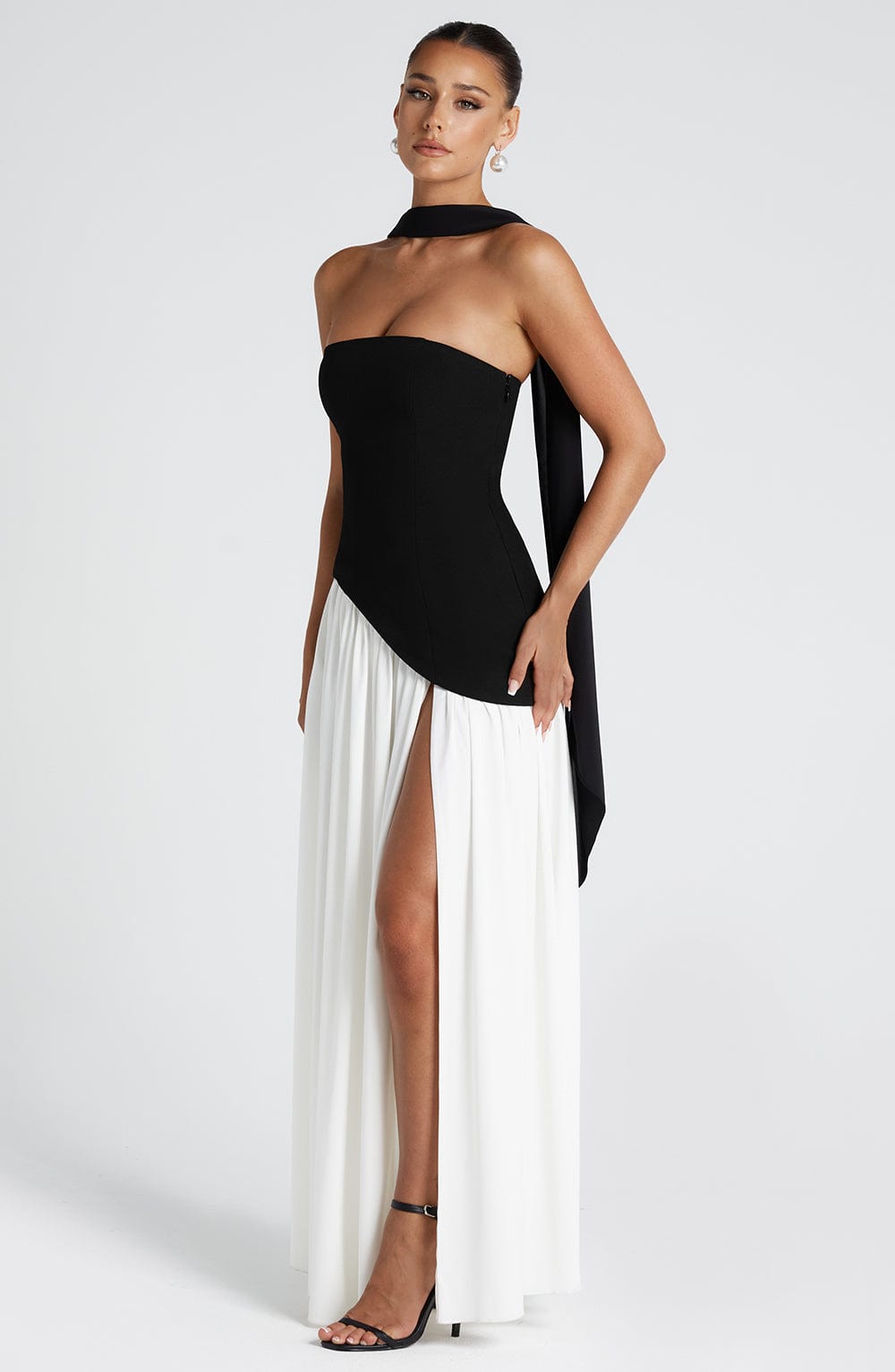 Nova Maxi- Dress