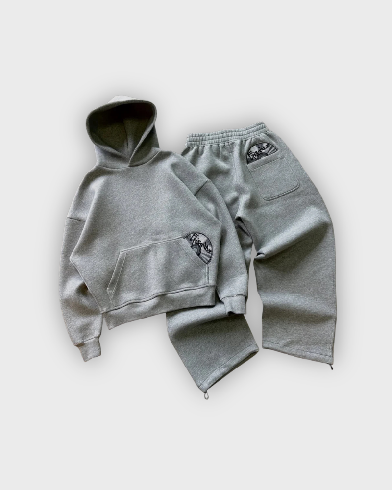 DISC | TRACKSUIT